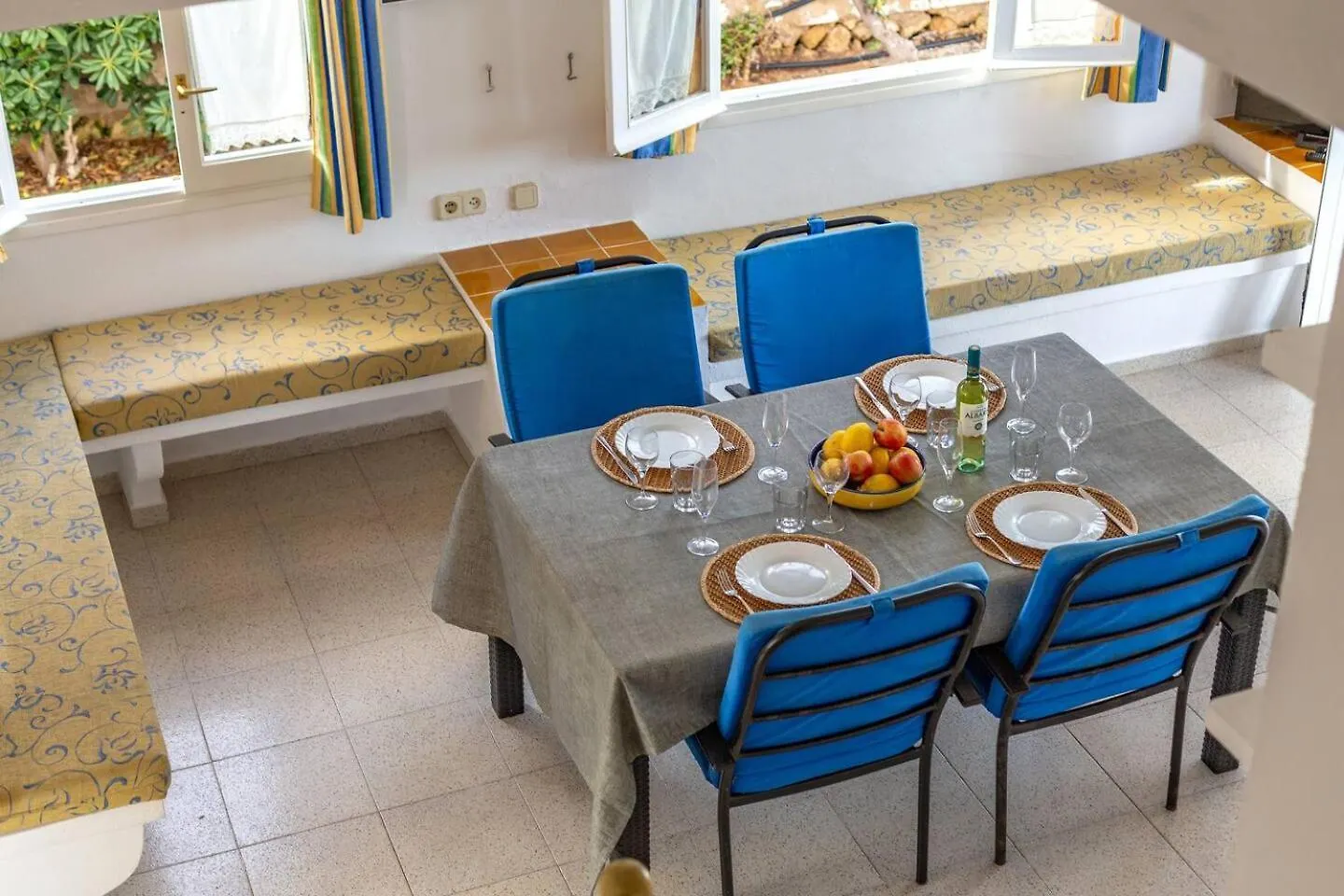 Villa Victor - Primera Linea Mar, Vista A Puesta De Sol 칼라엔블레인즈